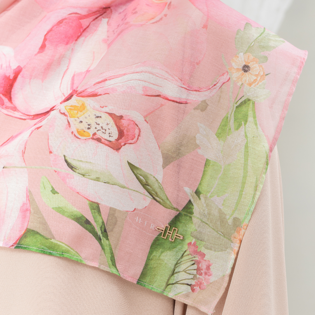 Pashmina Lynn - Spring
