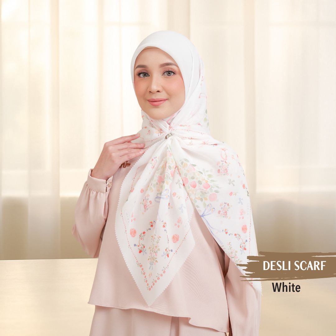 Desly Scarf - DP32.10 DV32.10 DJ32.10 White - Hijab Wanita Cantik