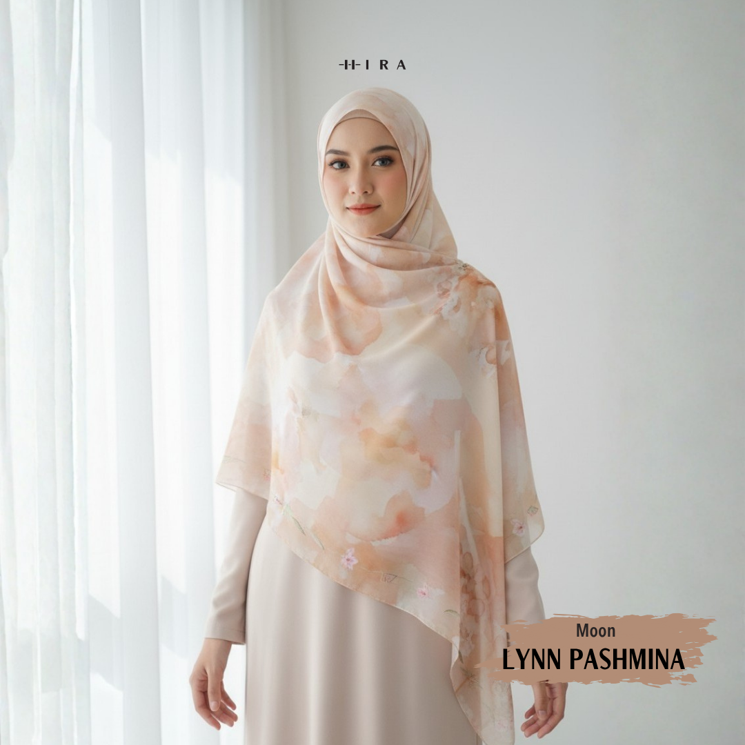 Pashmina Lynn - Moon
