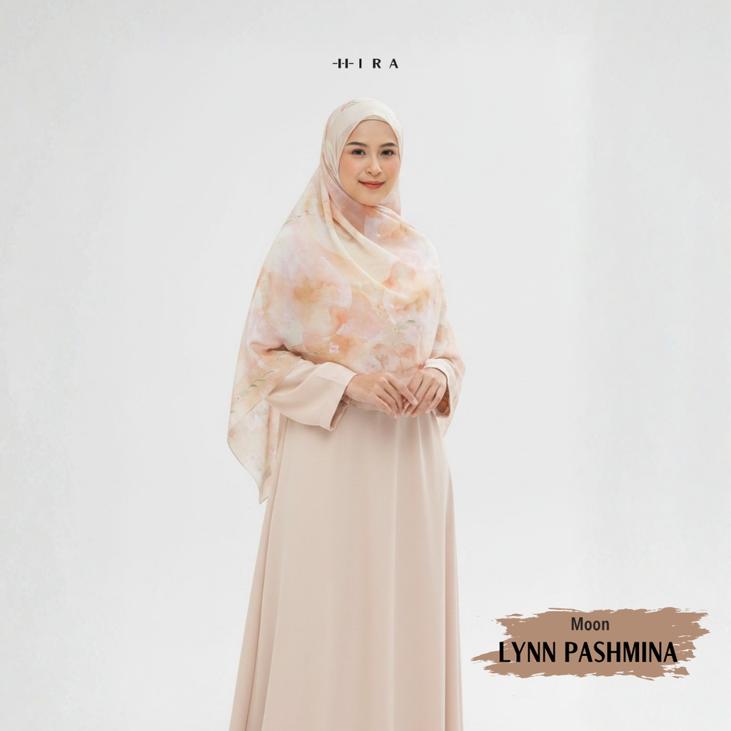 Pashmina Lynn - Moon