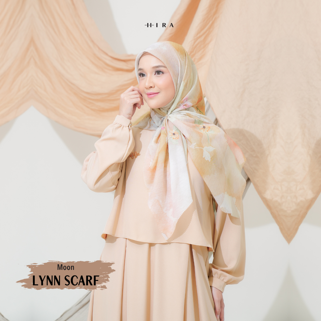 Lynn Scarf - Moon